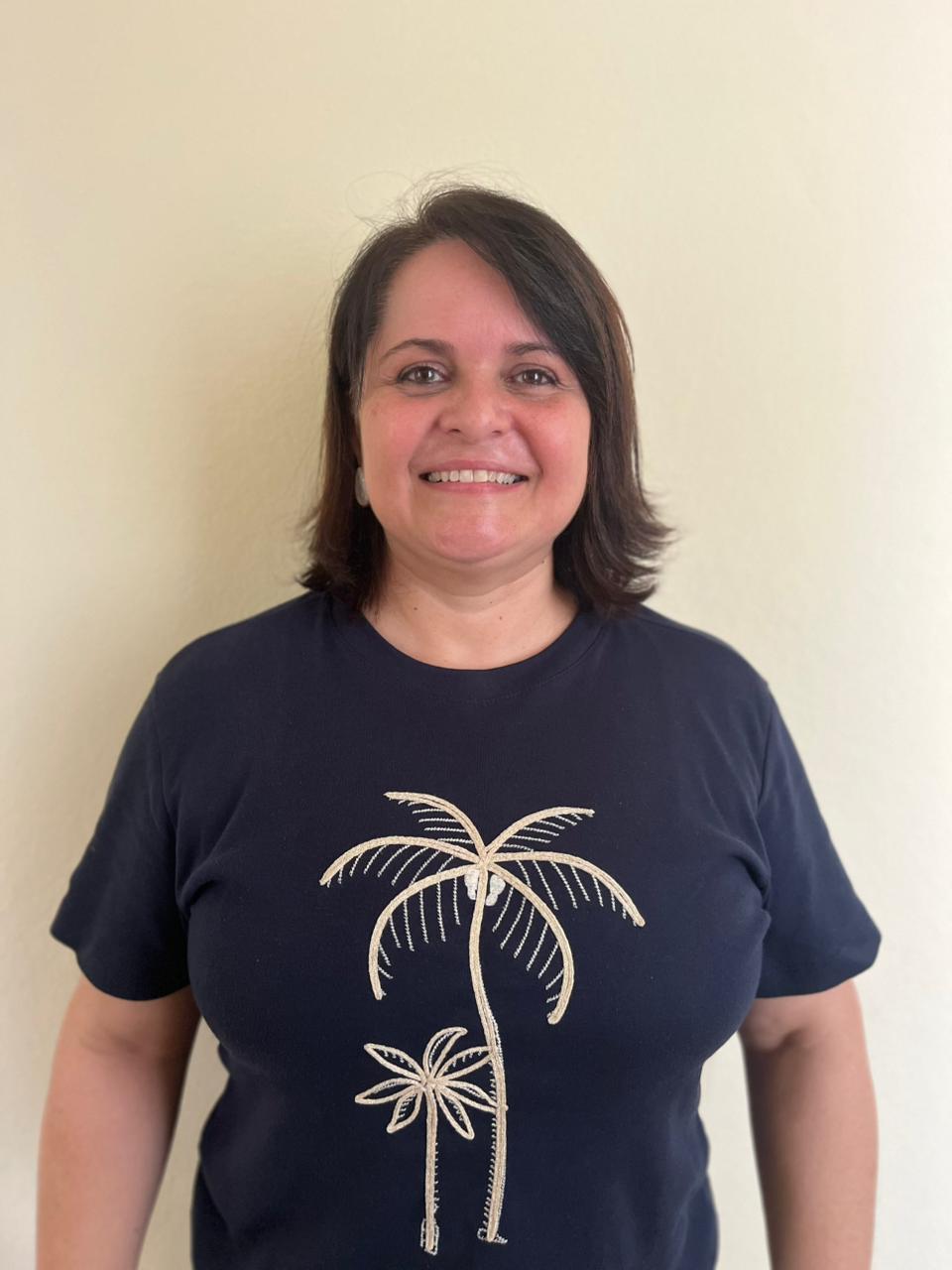 Profa. Regina Elaine Santos Cabette