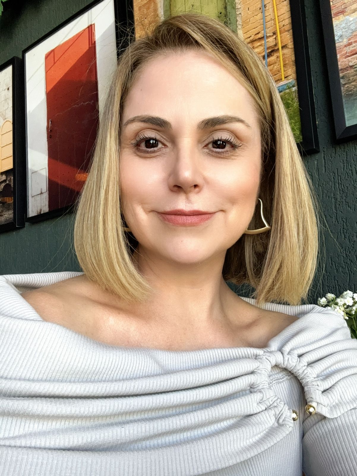 Profa. Fabiana Marthes Molli Caron   Psicóloga