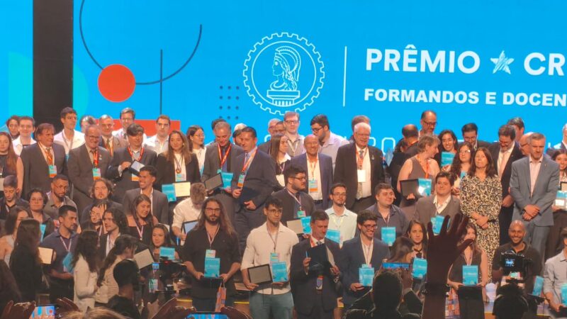 Alunos e professores do UNISAL são homenageados no 29º Prêmio CREA-SP de Formação Profissional