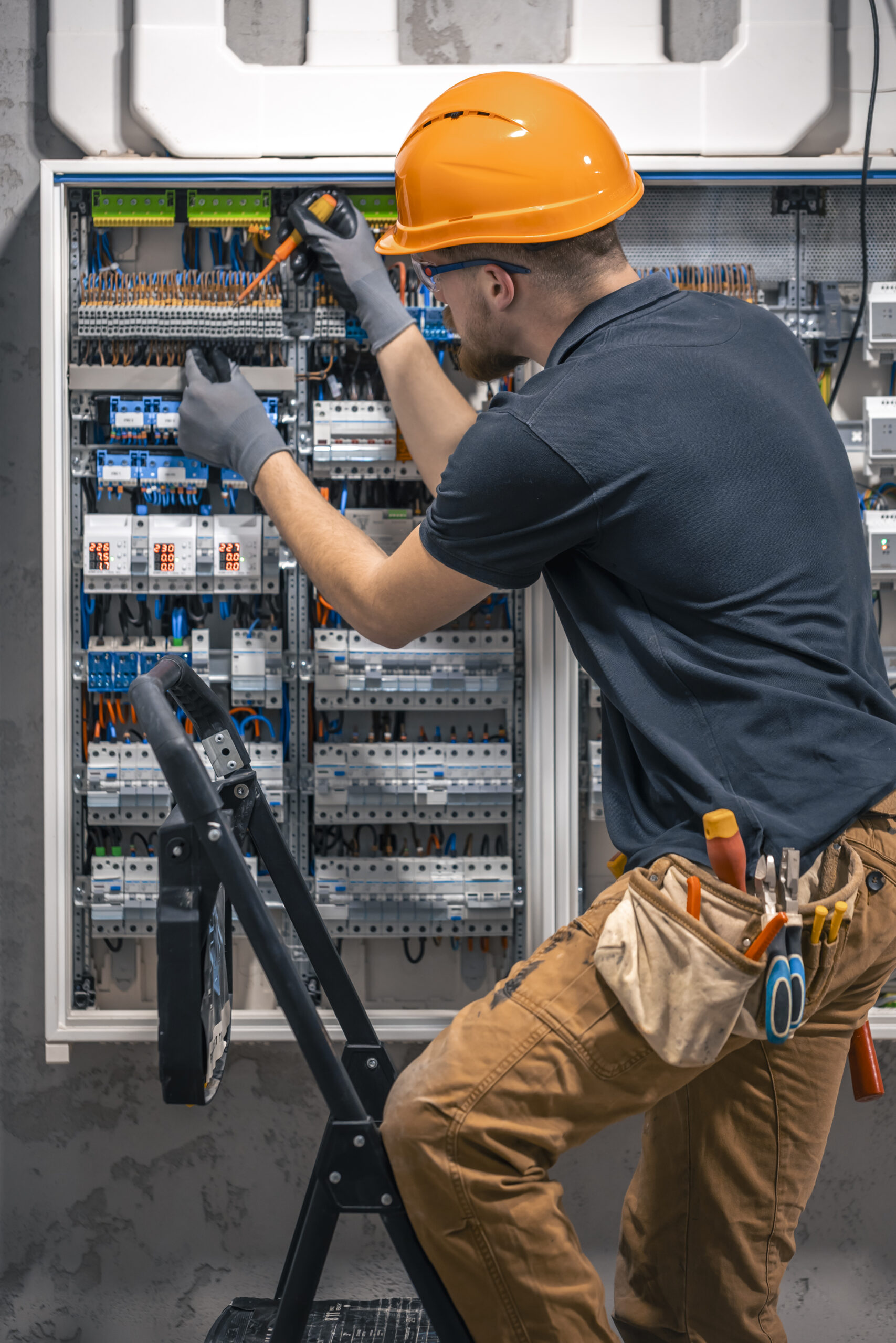 NR 10 – Segurança em instalações e serviços com eletricidade